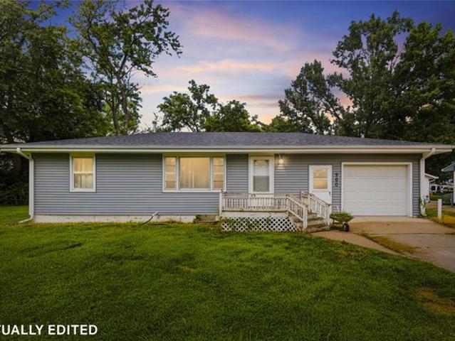 House for sale in Indianola, Iowa