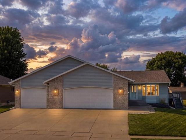 House for sale in Brandon, South Dakota