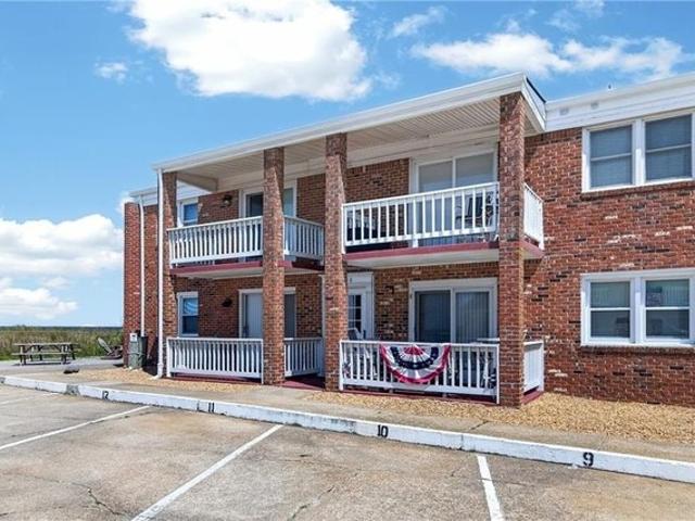 Condo for sale in Virginia