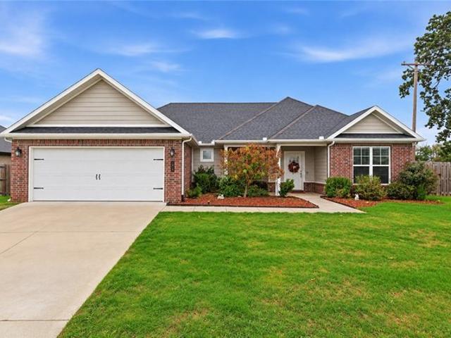 House for sale in Pea Ridge, Benton County