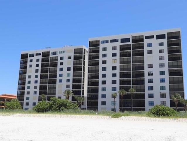 Condo for sale in Indian Rocks Beach, Florida