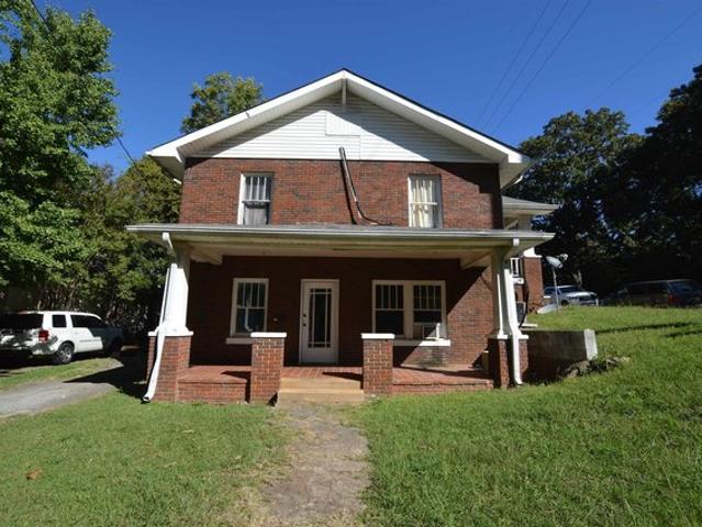 House for sale in Anniston, Alabama
