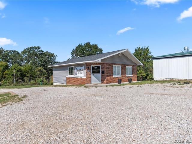 Commercial for sale in Iberia, Missouri