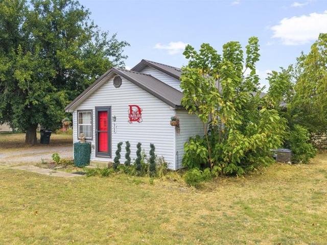 House for sale in Carter, Oklahoma