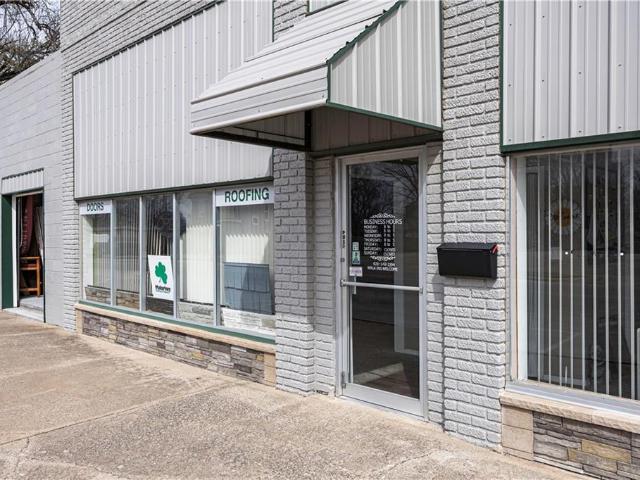 Commercial for sale in Neodesha