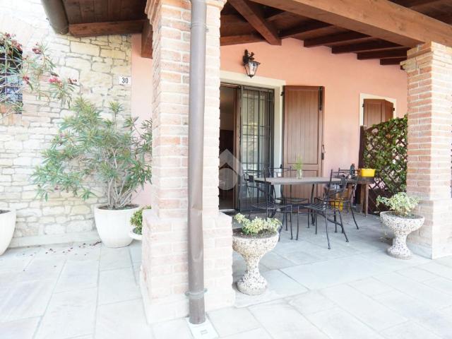 Villa Indipendente in affitto a Unione dei comuni del Distretto Ceramico, Maranello