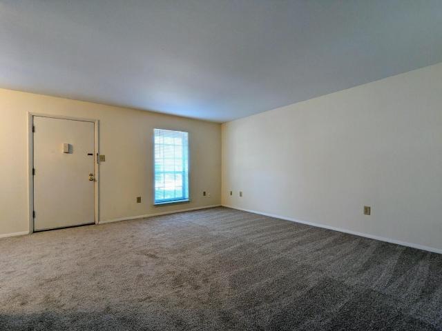House for sale in Mountain Creek Apartments, Chattanooga