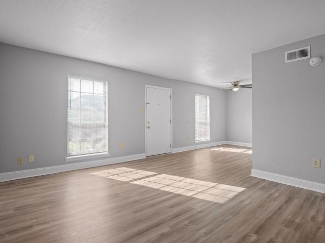 Condo for sale in Mountain Creek Apartments, Chattanooga