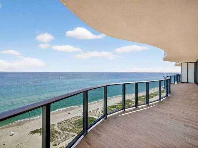 Condo for sale in Pompano Beach, Florida