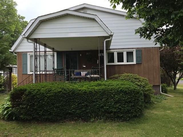 House for sale in Sesser, Illinois