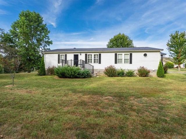 House for sale in Calhoun, Kentucky