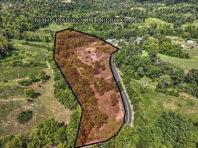 Farm for sale in Irvine, Kentucky