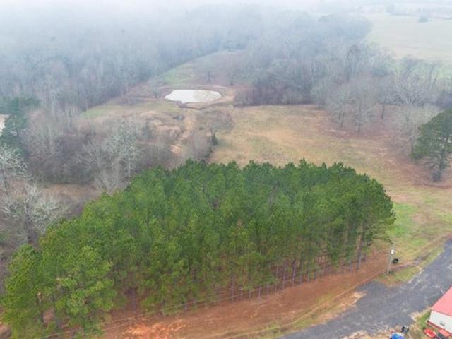 Farm for sale in Gilchrist, Texas