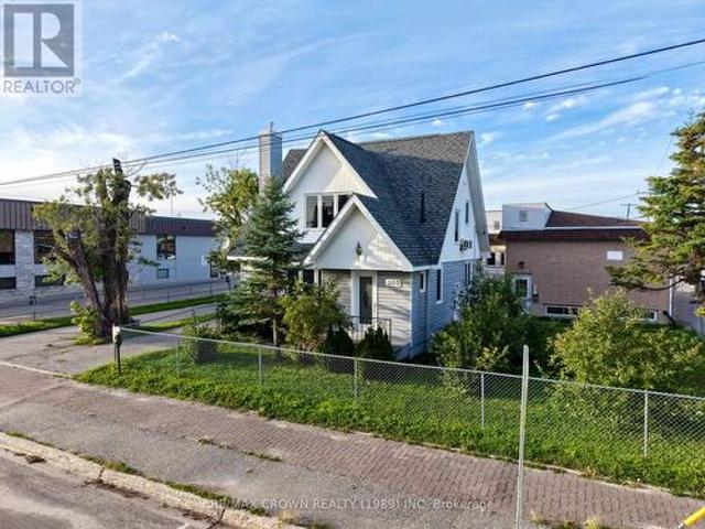 House for sale in Hearst, Ontario