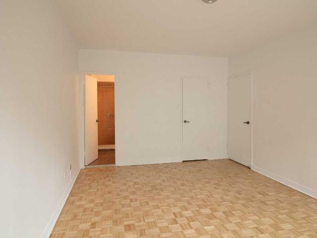 Apartment for rent in St. Leonard's, Quebec