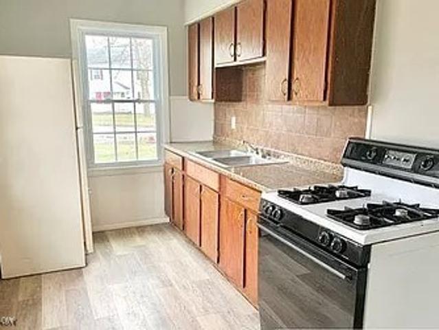 Commercial for sale in Lorain Commercial for sale in Lorain