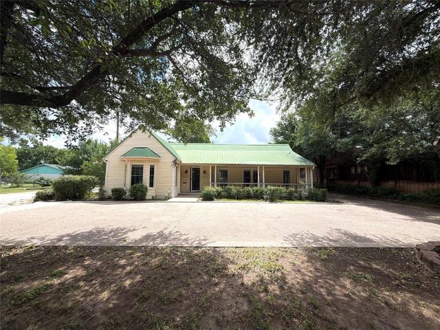House for sale in Eastland, Texas