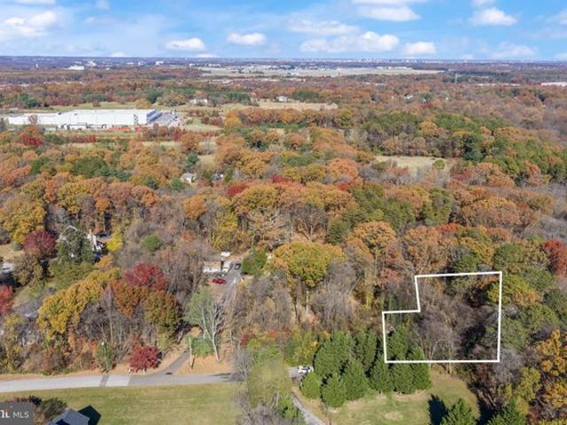 Land for sale in Crestwood Mobile Homes, Severn