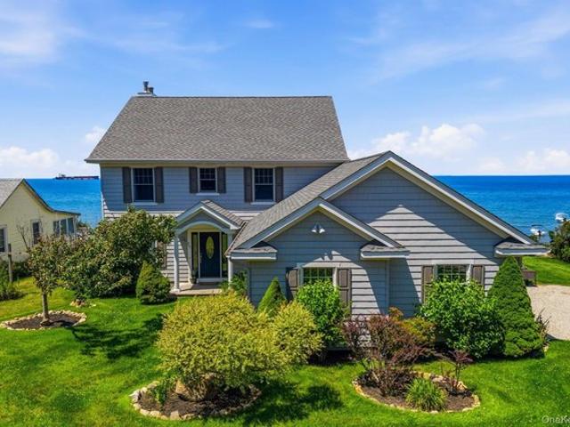 House for sale in Jamesport, New York