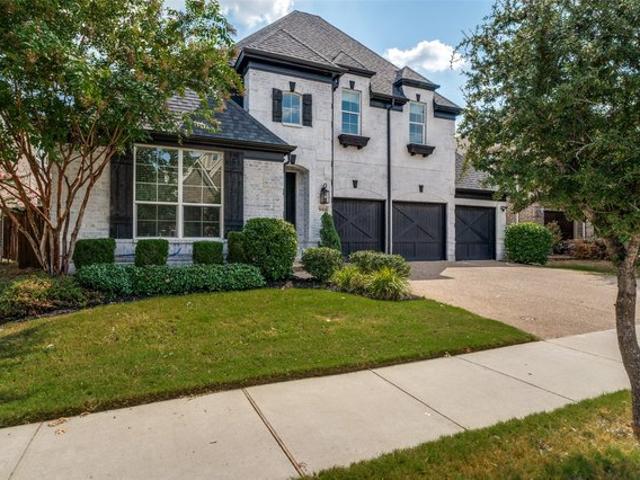 House for sale in Denton, Texas