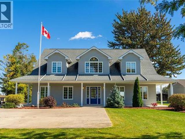 House for sale in Mooretown, St. Clair