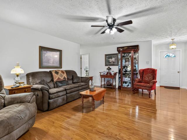 House for sale in Stanford, Kentucky