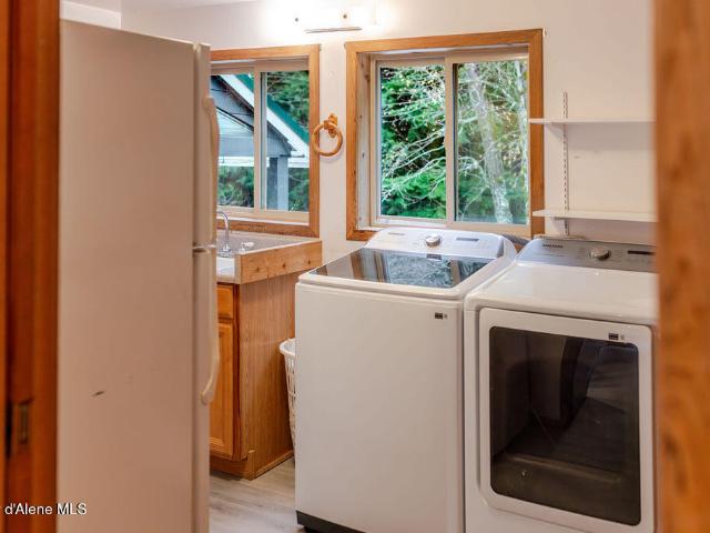 House for sale in Hope, Idaho