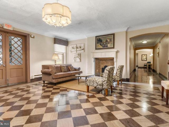 Condo for sale in Wyncote, Pennsylvania