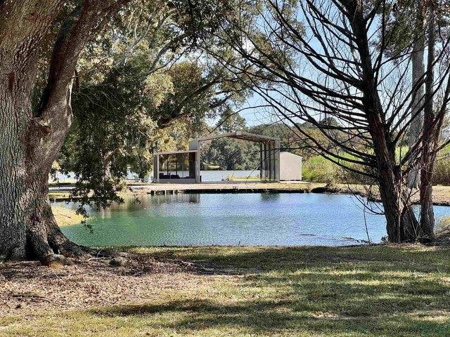 Land for sale in Patterson, St. Mary Parish