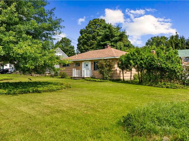 House for sale in Oneida, New York