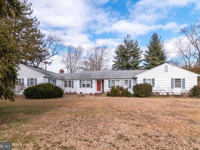 House for sale in Delaware
