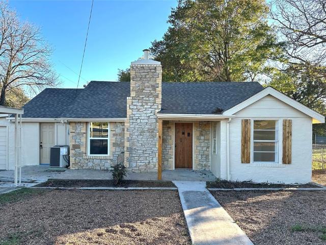 House for sale in Comanche, Texas