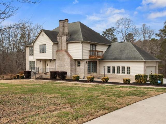 House for sale in Walnut Cove, North Carolina