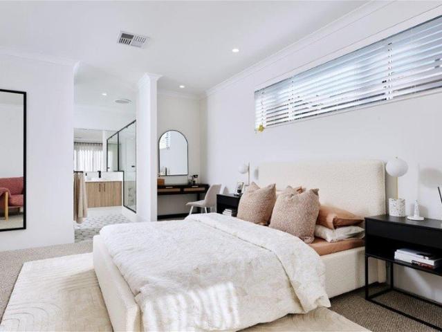 Cottage for sale in Yanchep, Western Australia
