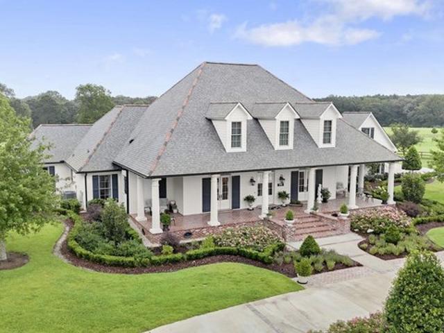 House for sale in Saint Francisville, Louisiana