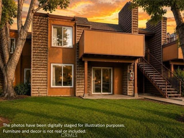 Condo for sale in Fontana, San Bernardino County