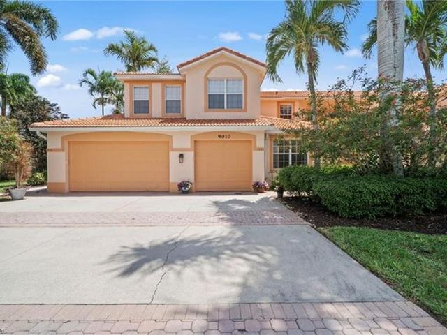 Condo for sale in Bonita Springs, Florida