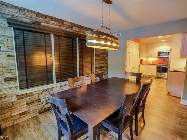 Condo for sale in Portage Point Apartments, Streetsboro