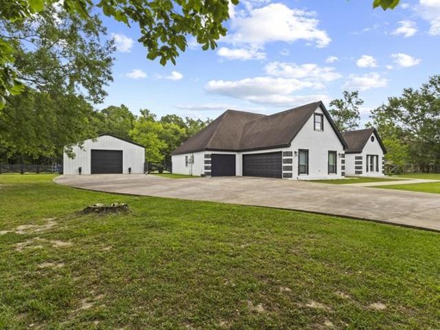 House for sale in Mauriceville, Texas