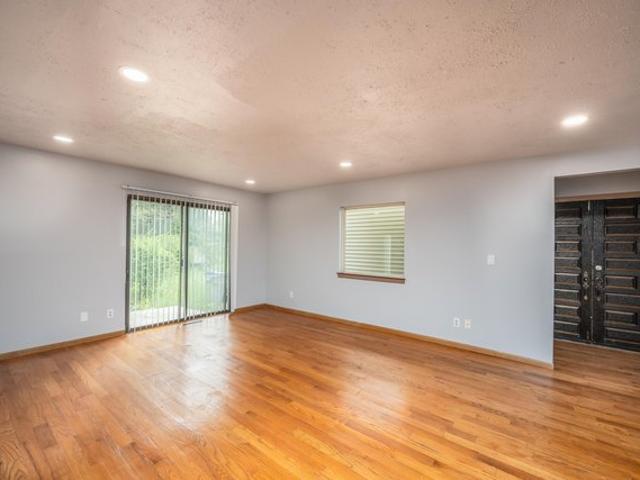 Condo for sale in Milwaukee, Wisconsin