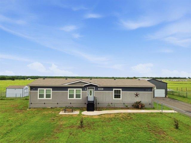 House for sale in Fannin, Texas