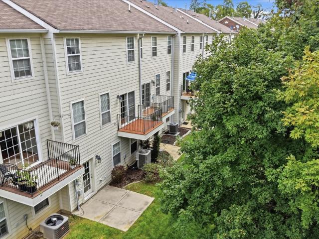 Condo for sale in Fishers, Hamilton County