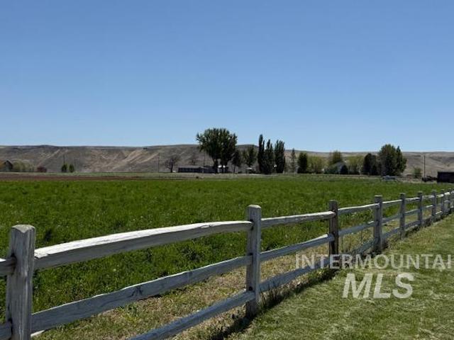 House for sale in Hammett, Idaho