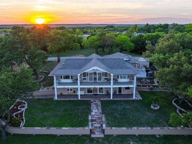 House for sale in Brownwood, Texas