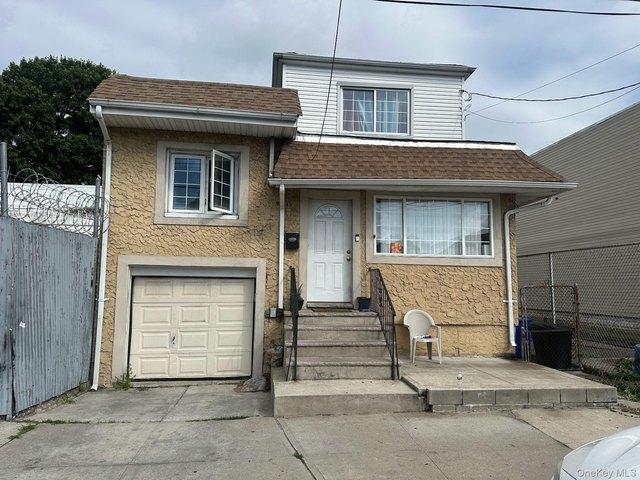 House for sale in Arverne, New York