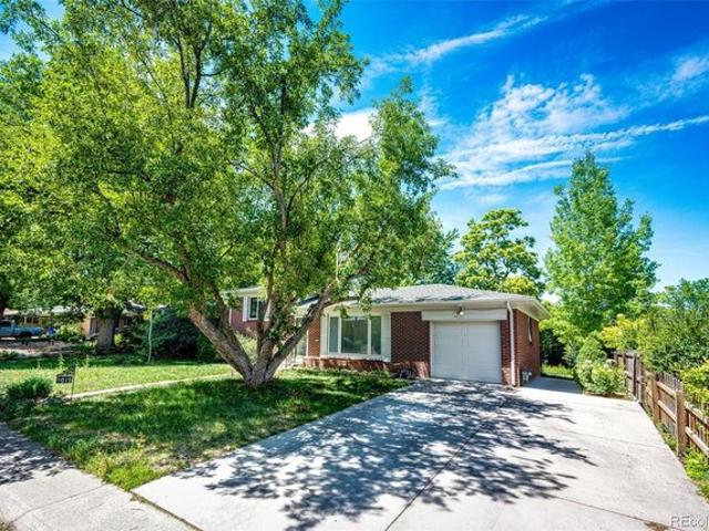 House for sale in Lakewood, Colorado