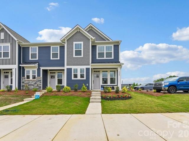 Townhouse for sale in Mecklenburg, North Carolina
