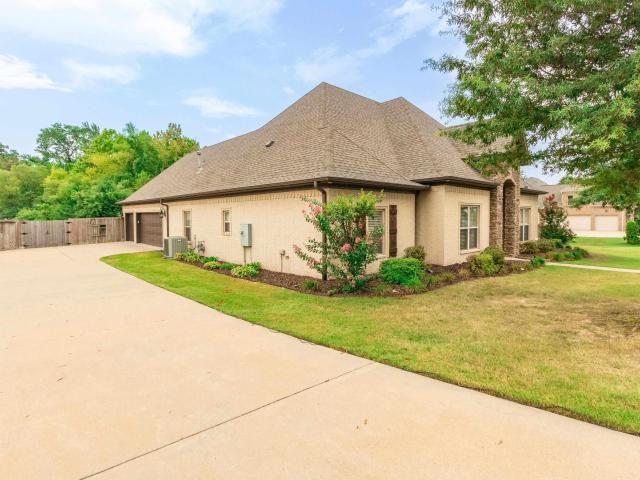 House for sale in Ark