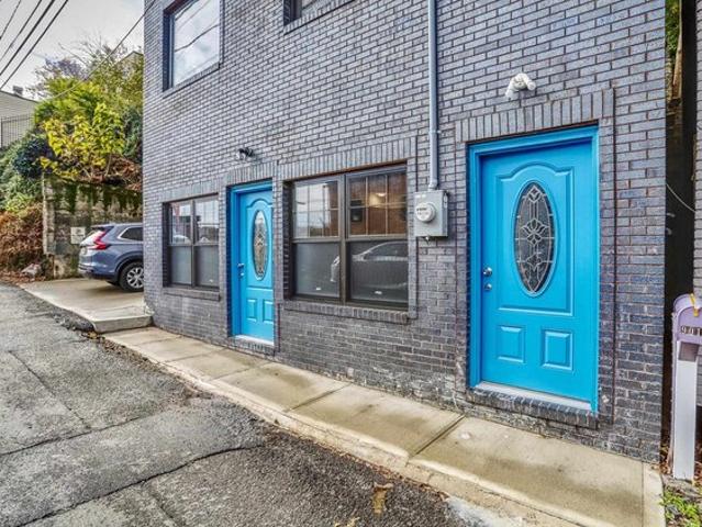 House for sale in Hudson, New Jersey