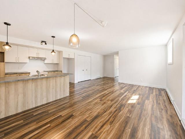 Apartment for rent in Laurentides, Quebec